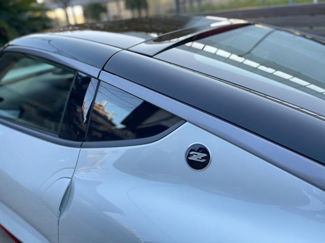 フェアレディZ ニスモ ワンオーナー・走行280Km・BOSE・Bカメラ・ETC・保証書・取説・スペアキー(28枚目)