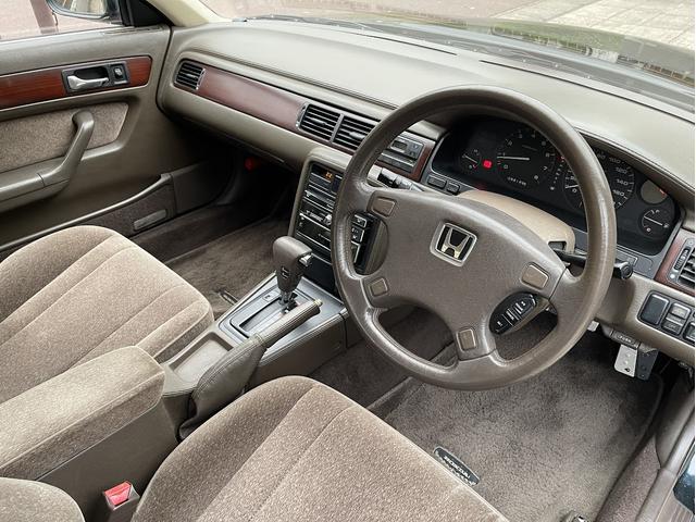 インスパイア ２５Ｇｉ　社外アルミ・ローダウン・社外ナビ・ＴＶ（10枚目）