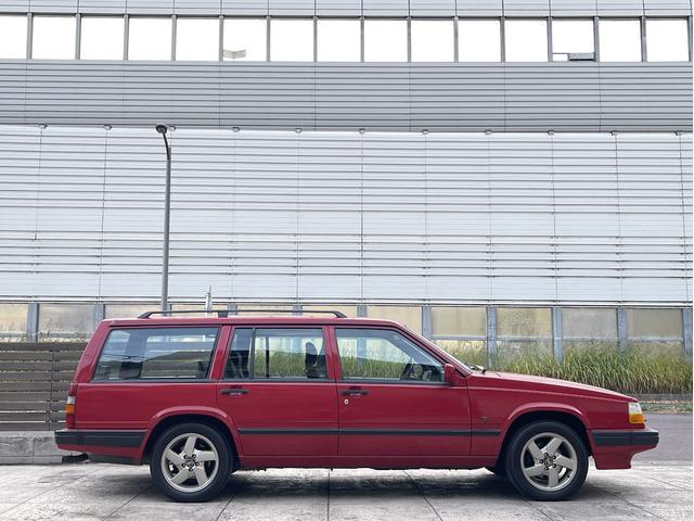 ９４０エステート ９４０クラシックエステート　最終モデル・サンルーフ・革シート（6枚目）