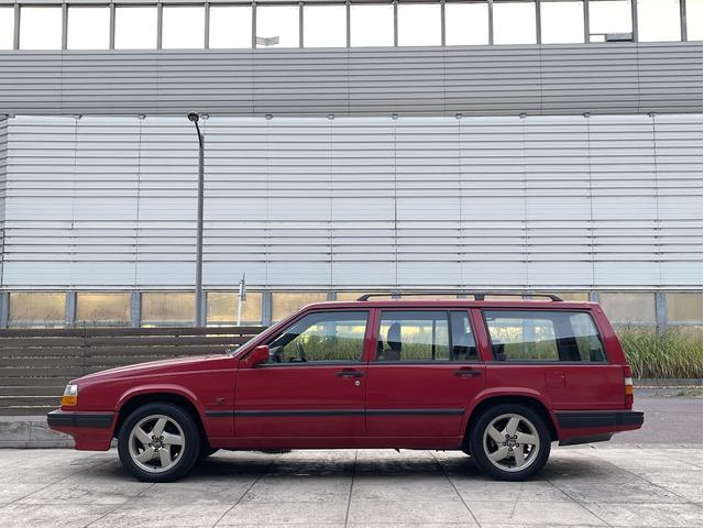 ９４０エステート ９４０クラシックエステート　最終モデル・サンルーフ・革シート（7枚目）