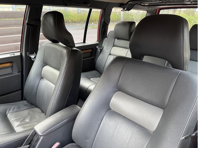 ９４０エステート ９４０クラシックエステート　最終モデル・サンルーフ・革シート（12枚目）