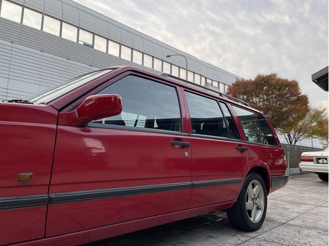 ９４０エステート ９４０クラシックエステート　最終モデル・サンルーフ・革シート（17枚目）