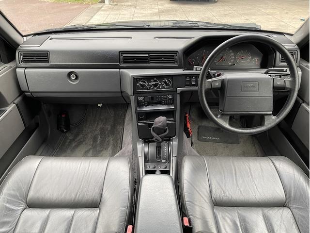 ９４０ ＧＬ　走行２５０００Ｋｍ・ワンオーナー・革シート・サンルーフ（3枚目）