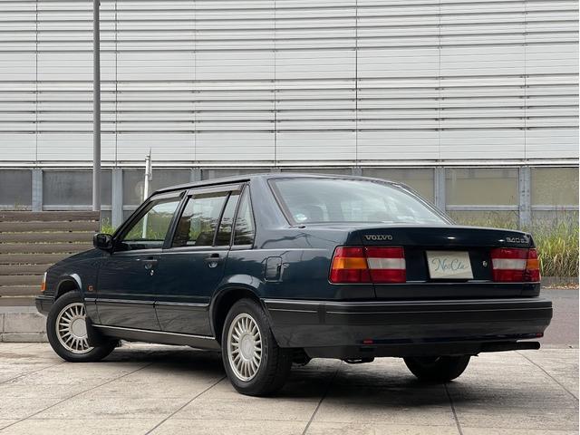 ９４０ ＧＬ　走行２５０００Ｋｍ・ワンオーナー・革シート・サンルーフ（9枚目）