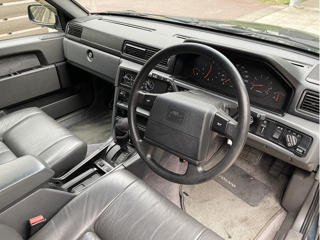 ９４０ ＧＬ　走行２５０００Ｋｍ・ワンオーナー・革シート・サンルーフ（10枚目）