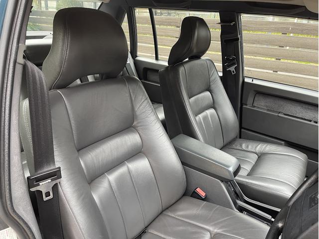 ９４０ ＧＬ　走行２５０００Ｋｍ・ワンオーナー・革シート・サンルーフ（11枚目）