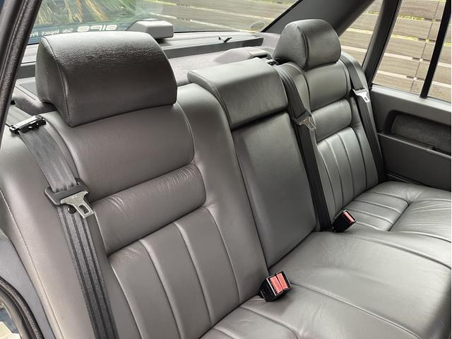 ９４０ ＧＬ　走行２５０００Ｋｍ・ワンオーナー・革シート・サンルーフ（13枚目）