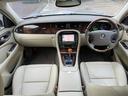 ＸＪ ＸＪ８　Ｌ　３．５　ＸＪ８　Ｌ　３．５　ロングボディ・走行２９０００ｋｍ・禁煙・右ハンドル・２ＷＤ・ＡＢＳ・フロア６ＡＴ／ＨＩＤ・パワーシート（3枚目）