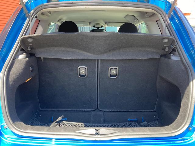 ＭＩＮＩ クーパーＳ　ＥＴＣ　ナビ　アルミホイール　ＨＩＤ　ＡＴ　盗難防止システム　ＡＢＳ　エアコン　パワーステアリング　パワーウィンドウ　運転席エアバッグ　助手席エアバッグ（18枚目）