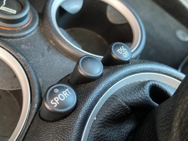 ＭＩＮＩ クーパーＳ　ＥＴＣ　ナビ　アルミホイール　ＨＩＤ　ＡＴ　盗難防止システム　ＡＢＳ　エアコン　パワーステアリング　パワーウィンドウ　運転席エアバッグ　助手席エアバッグ（26枚目）