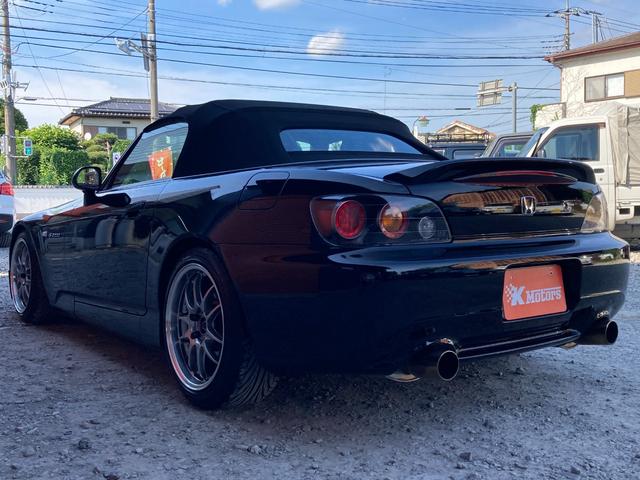 Ｓ２０００ ベースグレード　オープンカー　ＥＴＣ　ＨＩＤ　ＭＴ　キーレスエントリー　アルミホイール　衝突安全ボディ　ＡＢＳ　ＣＤ　エアコン　パワーステアリング　パワーウィンドウ（17枚目）