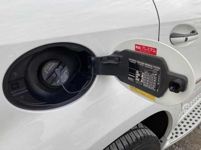 ＧＬクラス ＧＬ５５０　４マチック　４ＷＤ　左ハンドル　ＥＴＣ　バックカメラ　クリアランスソナー　オートクルーズコントロール　パワーシート　サンルーフ　ナビ　ＴＶ　オートライト　ＨＩＤ　アルミホイール　スマートキー　電動格納ミラー（28枚目）