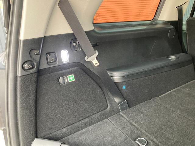 ＧＬクラス ＧＬ５５０　４マチック　４ＷＤ　左ハンドル　ＥＴＣ　バックカメラ　クリアランスソナー　オートクルーズコントロール　パワーシート　サンルーフ　ナビ　ＴＶ　オートライト　ＨＩＤ　アルミホイール　スマートキー　電動格納ミラー（68枚目）