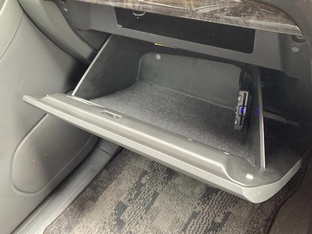 この度は当店のお車をご覧になっていただき、誠にありがとうございます。じっくり現車確認して頂けるよう、ご準備を致します！