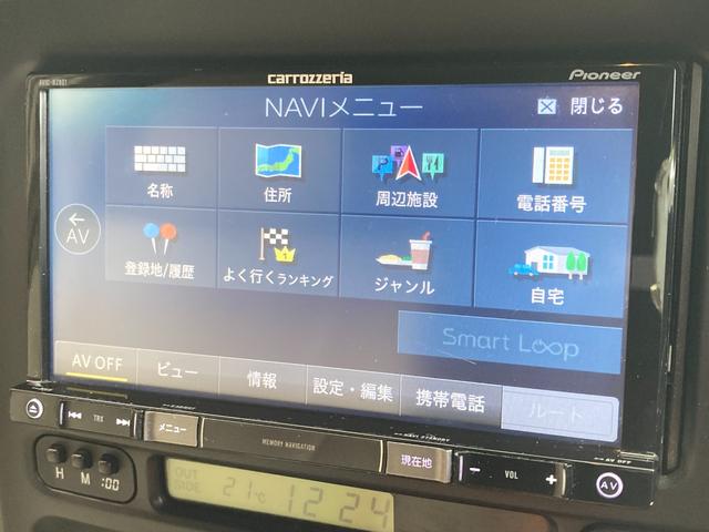 ランドクルーザー１００ ＶＸリミテッド　Ｇセレクション　４ＷＤ　ＥＴＣ　バックカメラ　オートクルーズコントロール　サンルーフ　ナビ　ＴＶ　アルミホイール　キーレスエントリー　シートヒーター　ＡＴ　盗難防止システム　衝突安全ボディ　ＣＤ　ＵＳＢ（28枚目）