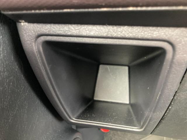 パジェロミニ ＶＲ　４ＷＤ　電動格納ミラー　シートヒーター　ＭＴ　盗難防止システム　ＡＢＳ　ＣＤ　ミュージックプレイヤー接続可　アルミホイール　衝突安全ボディ　エアコン　パワーステアリング　パワーウィンドウ（28枚目）