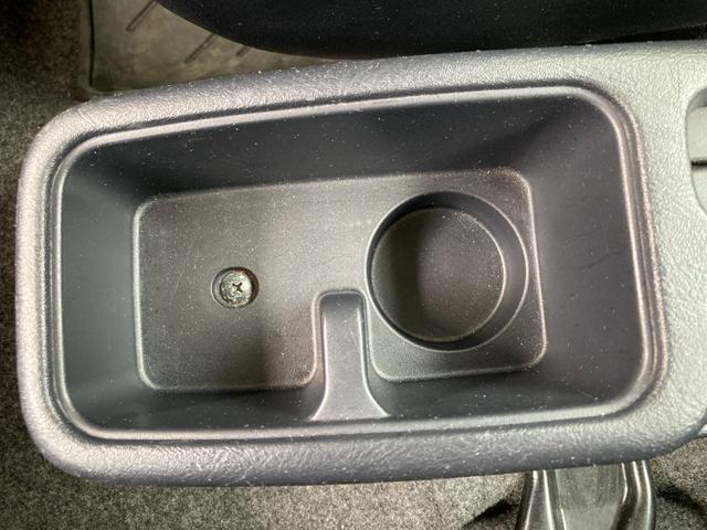 パジェロミニ ＶＲ　４ＷＤ　電動格納ミラー　シートヒーター　ＭＴ　盗難防止システム　ＡＢＳ　ＣＤ　ミュージックプレイヤー接続可　アルミホイール　衝突安全ボディ　エアコン　パワーステアリング　パワーウィンドウ（50枚目）