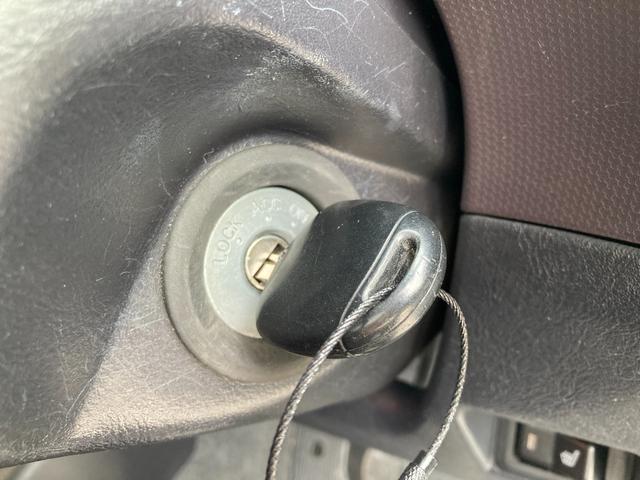 パジェロミニ ＶＲ　４ＷＤ　電動格納ミラー　シートヒーター　ＭＴ　盗難防止システム　ＡＢＳ　ＣＤ　ミュージックプレイヤー接続可　アルミホイール　衝突安全ボディ　エアコン　パワーステアリング　パワーウィンドウ（51枚目）