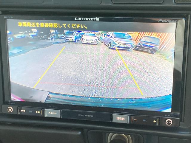 ランドクルーザー８０ ＧＸ　４ＷＤ　ＥＴＣ　バックカメラ　ナビ　ＴＶ　アルミホイール　シートヒーター　ＭＴ　ＣＤ　ＵＳＢ　ミュージックプレイヤー接続可（13枚目）