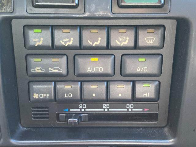 ランドクルーザー８０ ＧＸ　４ＷＤ　ＥＴＣ　バックカメラ　ナビ　ＴＶ　アルミホイール　シートヒーター　ＭＴ　ＣＤ　ＵＳＢ　ミュージックプレイヤー接続可（17枚目）