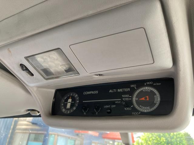 ランドクルーザー８０ ＧＸ　４ＷＤ　ＥＴＣ　バックカメラ　ナビ　ＴＶ　アルミホイール　シートヒーター　ＭＴ　ＣＤ　ＵＳＢ　ミュージックプレイヤー接続可（25枚目）