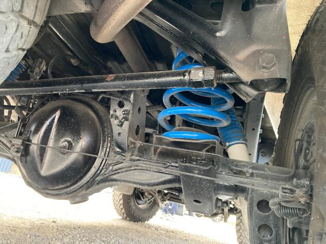 ランドクルーザー８０ ＧＸ　４ＷＤ　ＥＴＣ　バックカメラ　ナビ　ＴＶ　アルミホイール　シートヒーター　ＭＴ　ＣＤ　ＵＳＢ　ミュージックプレイヤー接続可（59枚目）