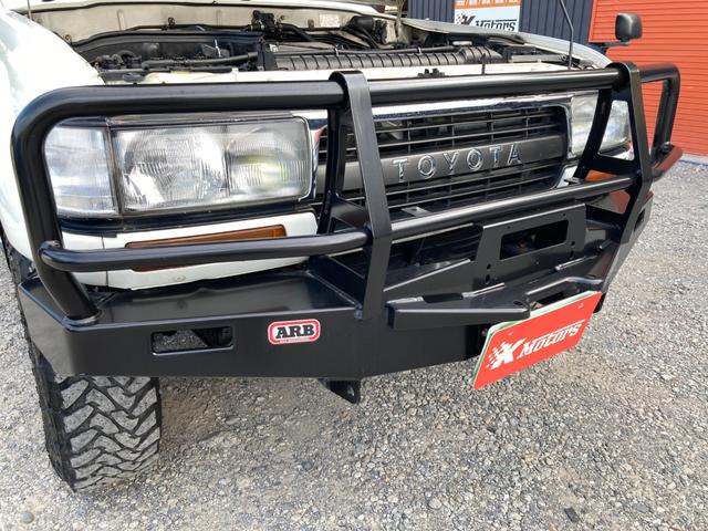 ランドクルーザー８０ ＧＸ　４ＷＤ　ＥＴＣ　バックカメラ　ナビ　ＴＶ　アルミホイール　シートヒーター　ＭＴ　ＣＤ　ＵＳＢ　ミュージックプレイヤー接続可（63枚目）