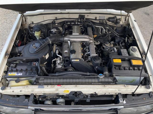 ランドクルーザー８０ ＧＸ　４ＷＤ　ＥＴＣ　バックカメラ　ナビ　ＴＶ　アルミホイール　シートヒーター　ＭＴ　ＣＤ　ＵＳＢ　ミュージックプレイヤー接続可（67枚目）