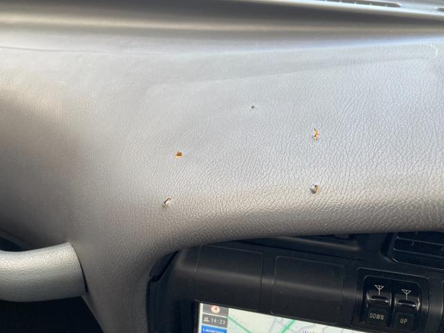 ランドクルーザー８０ ＶＸリミテッド　４ＷＤ　ＥＴＣ　バックカメラ　オートクルーズコントロール　サンルーフ　ナビ　ＴＶ　オートライト　ヘッドライトウォッシャー　アルミホイール　ＡＴ　ＣＤ　ＵＳＢ　Ｂｌｕｅｔｏｏｔｈ（39枚目）