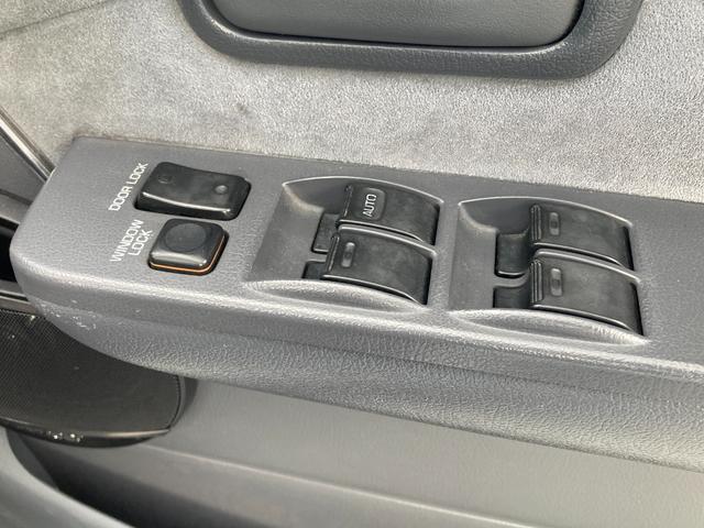 ランドクルーザー８０ ＶＸリミテッド　４ＷＤ　ＥＴＣ　バックカメラ　オートクルーズコントロール　サンルーフ　ナビ　ＴＶ　オートライト　ヘッドライトウォッシャー　アルミホイール　ＡＴ　ＣＤ　ＵＳＢ　Ｂｌｕｅｔｏｏｔｈ（43枚目）