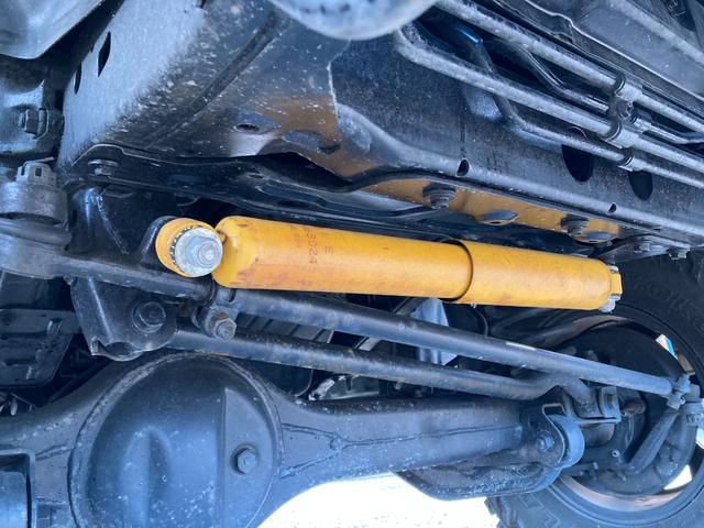 ランドクルーザー８０ ＶＸリミテッド　４ＷＤ　ＥＴＣ　バックカメラ　オートクルーズコントロール　サンルーフ　ナビ　ＴＶ　オートライト　ヘッドライトウォッシャー　アルミホイール　ＡＴ　ＣＤ　ＵＳＢ　Ｂｌｕｅｔｏｏｔｈ（68枚目）