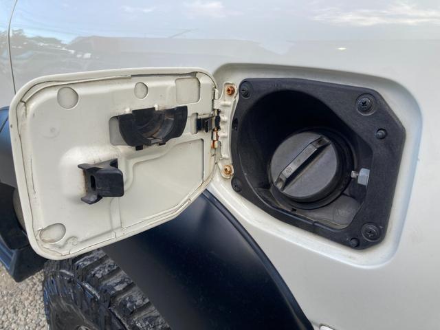 ランドクルーザー８０ ＶＸリミテッド　４ＷＤ　ＥＴＣ　バックカメラ　オートクルーズコントロール　サンルーフ　ナビ　ＴＶ　オートライト　ヘッドライトウォッシャー　アルミホイール　ＡＴ　ＣＤ　ＵＳＢ　Ｂｌｕｅｔｏｏｔｈ（72枚目）