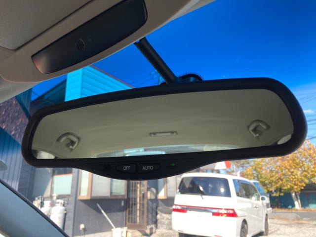 シーマ ４５０ＸＬ　ＥＴＣ　アルミホイール　ＨＩＤ　ＡＴ　キーレスエントリー　電動格納ミラー　盗難防止システム　パワーシート　ＣＤ　ＤＶＤ再生　カセット　ＡＢＳ　エアコン　パワーステアリング　パワーウィンドウ（8枚目）