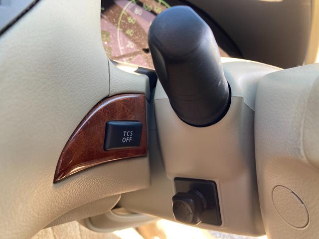 シーマ ４５０ＸＬ　ＥＴＣ　アルミホイール　ＨＩＤ　ＡＴ　キーレスエントリー　電動格納ミラー　盗難防止システム　パワーシート　ＣＤ　ＤＶＤ再生　カセット　ＡＢＳ　エアコン　パワーステアリング　パワーウィンドウ（9枚目）