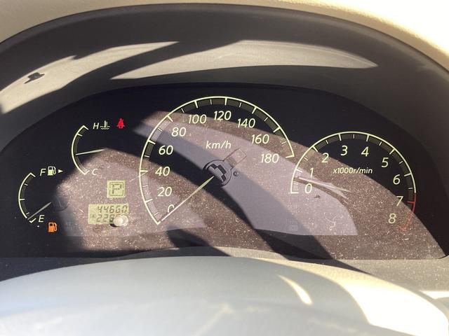 シーマ ４５０ＸＬ　ＥＴＣ　アルミホイール　ＨＩＤ　ＡＴ　キーレスエントリー　電動格納ミラー　盗難防止システム　パワーシート　ＣＤ　ＤＶＤ再生　カセット　ＡＢＳ　エアコン　パワーステアリング　パワーウィンドウ（23枚目）