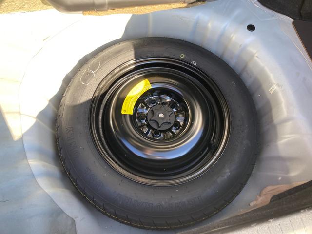 シーマ ４５０ＸＬ　ＥＴＣ　アルミホイール　ＨＩＤ　ＡＴ　キーレスエントリー　電動格納ミラー　盗難防止システム　パワーシート　ＣＤ　ＤＶＤ再生　カセット　ＡＢＳ　エアコン　パワーステアリング　パワーウィンドウ（24枚目）