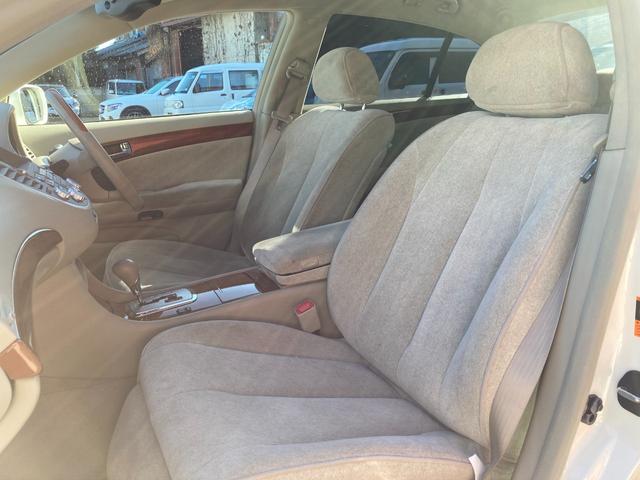 シーマ ４５０ＸＬ　ＥＴＣ　アルミホイール　ＨＩＤ　ＡＴ　キーレスエントリー　電動格納ミラー　盗難防止システム　パワーシート　ＣＤ　ＤＶＤ再生　カセット　ＡＢＳ　エアコン　パワーステアリング　パワーウィンドウ（37枚目）