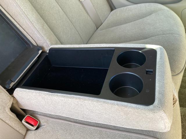 シーマ ４５０ＸＬ　ＥＴＣ　アルミホイール　ＨＩＤ　ＡＴ　キーレスエントリー　電動格納ミラー　盗難防止システム　パワーシート　ＣＤ　ＤＶＤ再生　カセット　ＡＢＳ　エアコン　パワーステアリング　パワーウィンドウ（39枚目）