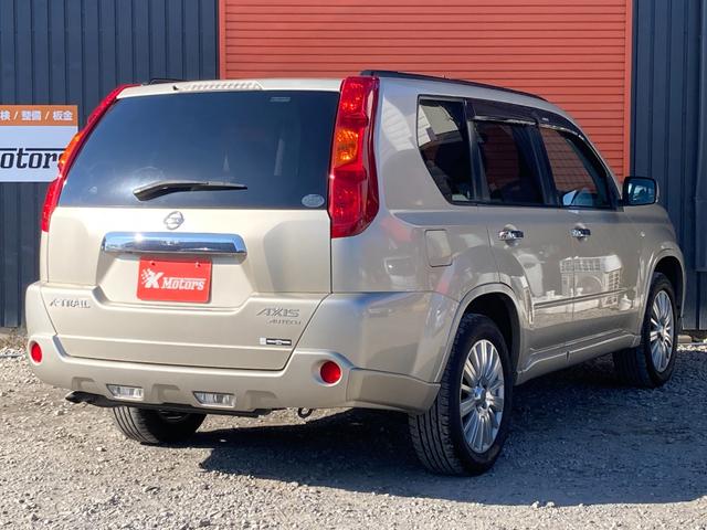 エクストレイル アクシス　バックカメラ　サイドカメラ　ナビ　ＴＶ　アルミホイール　スマートキー　電動格納ミラー　シートヒーター　ＣＶＴ　衝突安全ボディ　ＣＤ　ＤＶＤ再生　ミュージックプレイヤー接続可　ＡＢＳ　エアコン（16枚目）