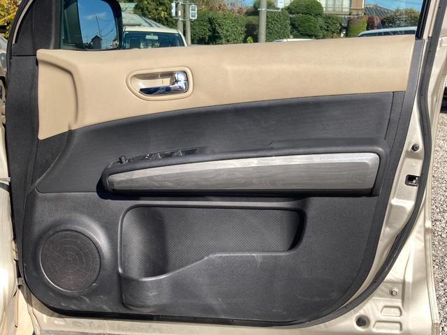 エクストレイル アクシス　バックカメラ　サイドカメラ　ナビ　ＴＶ　アルミホイール　スマートキー　電動格納ミラー　シートヒーター　ＣＶＴ　衝突安全ボディ　ＣＤ　ＤＶＤ再生　ミュージックプレイヤー接続可　ＡＢＳ　エアコン（35枚目）