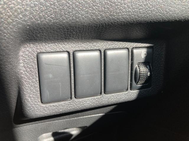 エクストレイル アクシス　バックカメラ　サイドカメラ　ナビ　ＴＶ　アルミホイール　スマートキー　電動格納ミラー　シートヒーター　ＣＶＴ　衝突安全ボディ　ＣＤ　ＤＶＤ再生　ミュージックプレイヤー接続可　ＡＢＳ　エアコン（53枚目）