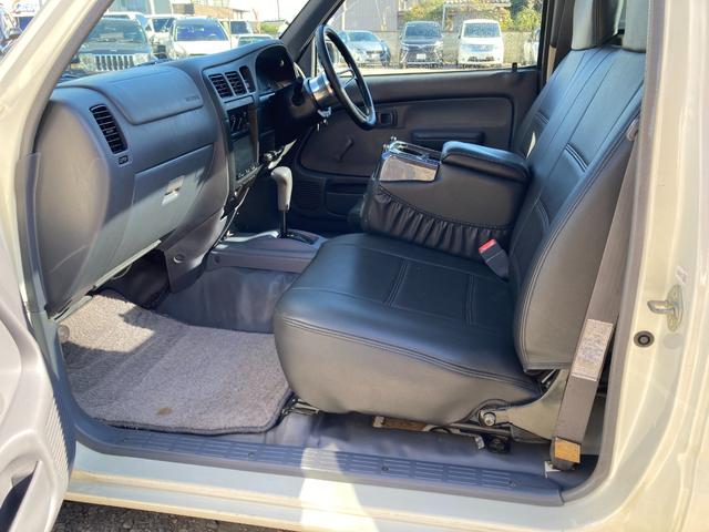 ハイラックススポーツピック エクストラキャブ AT ドライブレコーダー ナビ TV ABS エアコン パワーウィンドウ 助手席エアバッグ ミュージックプレイヤー接続可(11枚目)