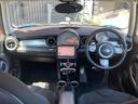 ＭＩＮＩ クーパーＳ　ＥＴＣ　ナビ　アルミホイール　ＨＩＤ　ＡＴ　盗難防止システム　ＡＢＳ　エアコン　パワーステアリング　パワーウィンドウ　運転席エアバッグ　助手席エアバッグ（2枚目）