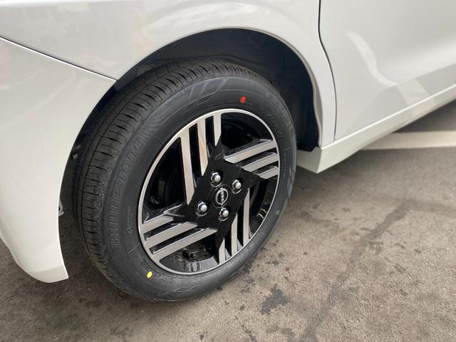 ルークス ハイウェイスター　Ｘ　届出済未使用車　衝突軽減ブレーキ　アラウンドビューモニター　片側パワースライドドア　前後パーキングセンサー　オートエアコン　電動格納式ドアミラー　スマートキー　ＬＥＤヘッドライト　純正アルミホイール（14枚目）
