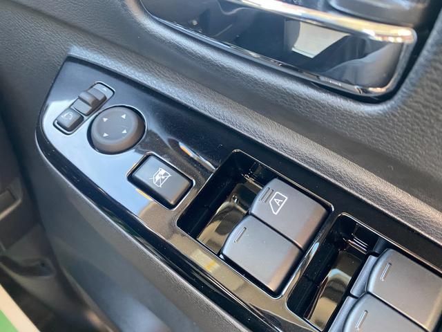 デリカミニ Ｇ　届出済未使用車　衝突軽減ブレーキ　片側パワースライドドア　前後パーキングセンサー　シートヒーター　電子パーキングブレーキ　オートブレーキホールド　オートエアコン　ＬＥＤヘッドライト　フォグランプ（23枚目）