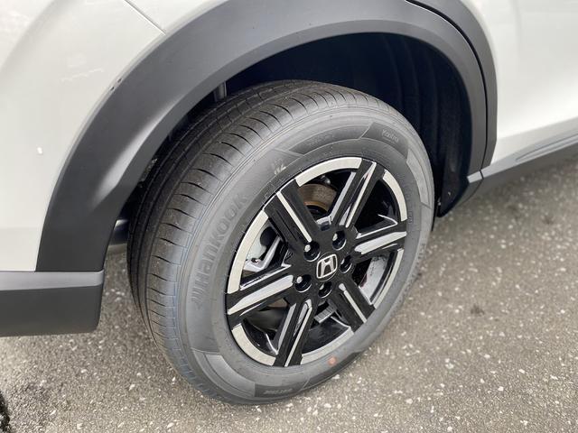 ヴェゼル ｅ：ＨＥＶ　Ｘ　届出済未使用車　衝突軽減ブレーキ　ホンダセンシング　バックカメラ　　前後パーキングセンサー　電子パーキングブレーキ　オートブレーキホールド　スマートキー　ＬＥＤヘッドライト　オートクルーズコントロール（15枚目）