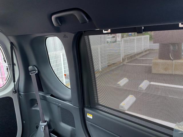 タント カスタムＲＳ　衝突軽減Ｂ　安全ボディー　コーナーセンサー付き　車線逸脱警告　ＡＡＣ　セキュリティ　Ｓヒーター　ＬＥＤヘットライト　キーフリーシステム　フルフラット　サイドエアバッグ　ベンチシート　エアバック　ＰＷ（21枚目）