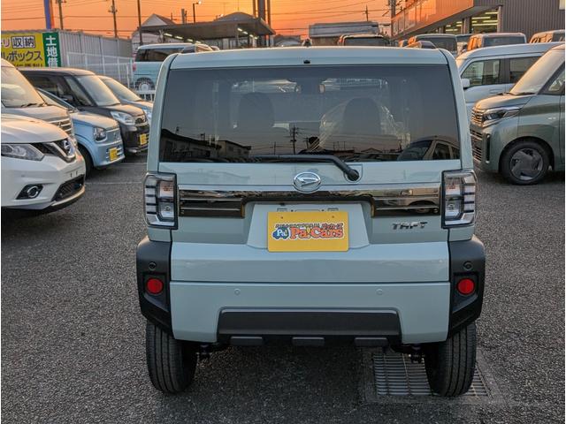 タフト Ｇ　ダーククロムベンチャー　届出済未使用車　衝突軽減ブレーキ　禁煙車　クルーズコントロール　ＬＥＤライト　レーンキープアシスト　スマートキー　シートヒーター付き　パワーステアリング　ガラスルーフ　オートエアコン　ＡＢＳ（10枚目）
