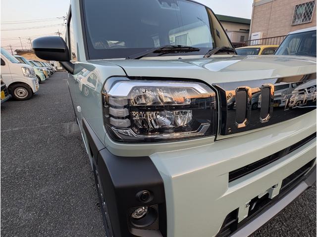 タフト Ｇ　ダーククロムベンチャー　届出済未使用車　衝突軽減ブレーキ　禁煙車　クルーズコントロール　ＬＥＤライト　レーンキープアシスト　スマートキー　シートヒーター付き　パワーステアリング　ガラスルーフ　オートエアコン　ＡＢＳ（13枚目）