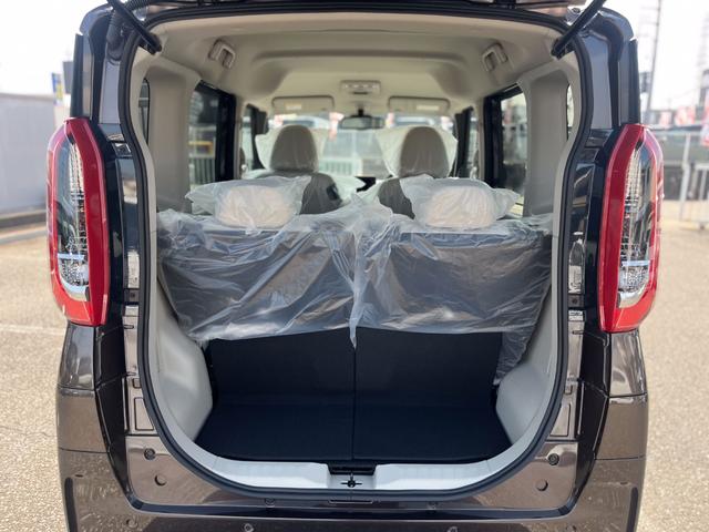 ルークス Ｓ　届出済未使用車　衝突軽減ブレーキ　禁煙車　カーテンエアバッグ　キーレスエントリーキー　Ｗエアバッグ　パワーウィンドー　衝突被害軽減装置　横滑防止装置　パワステ　エアバック（12枚目）